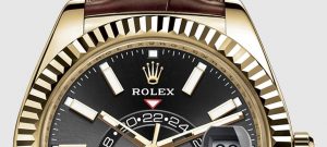 The luxury copy Rolex Sky-Dweller 326138 watches are made from yellow gold.