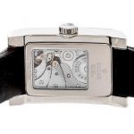 The special copy watches have transparent sapphire backs.