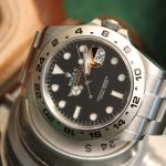 The Oystersteel copy watches are water resistant.